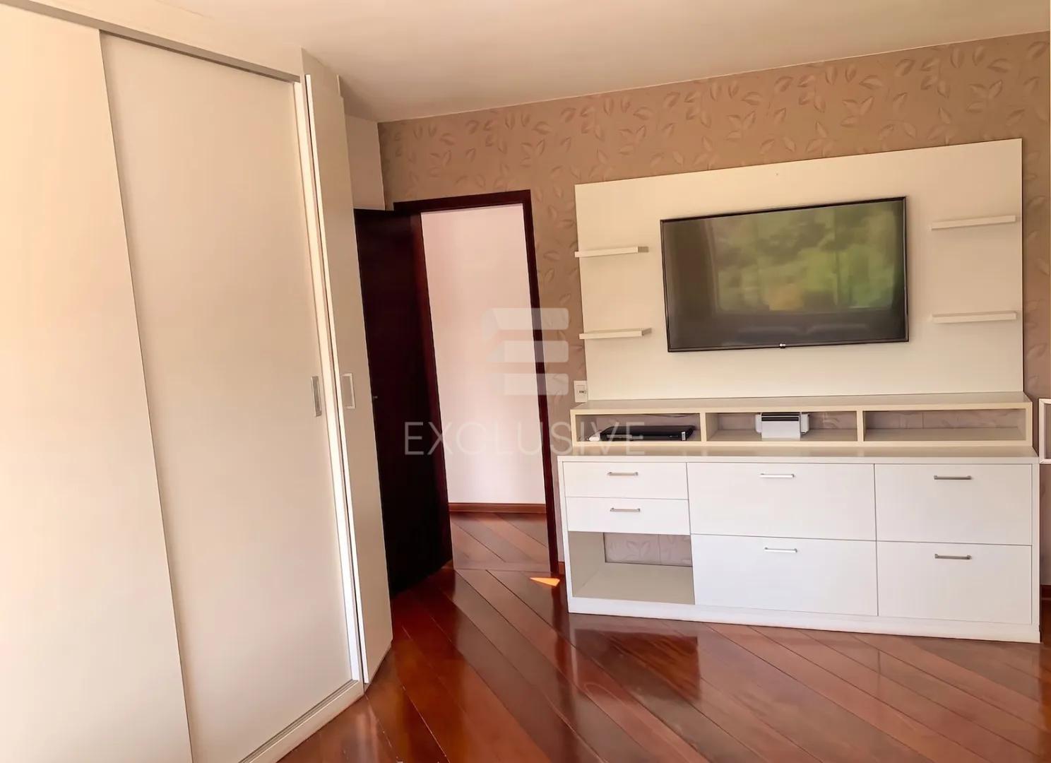 EXCELENTE CASA PARA VENDA  - Ch&aacute;cara do Para&iacute;so - COM 315 m&sup2; - Nova Friburgo - RJ  Nova Friburgo - 
