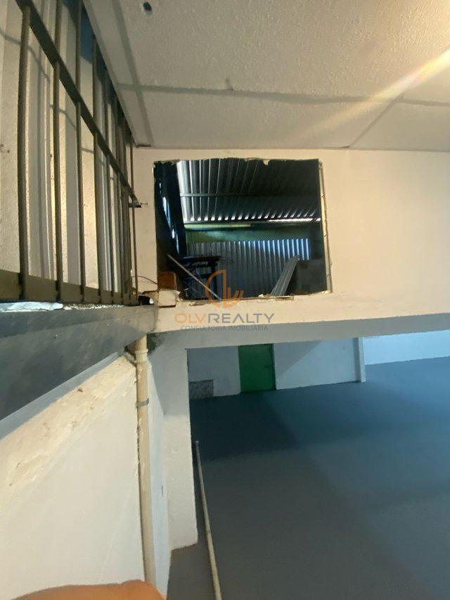 Galpão de 400m² disponível para locação - Engenhoca - Barreto - Niterói/RJ - Niterói - 