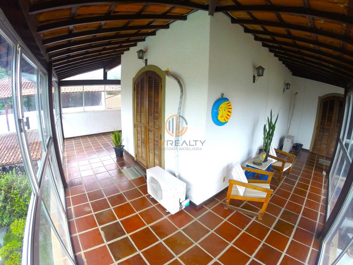Linda Casa de esquina com 3Q, suíte, piscina no Engenho do Mato | Niterói/RJ Rua dos Jequitibas  Niterói - 