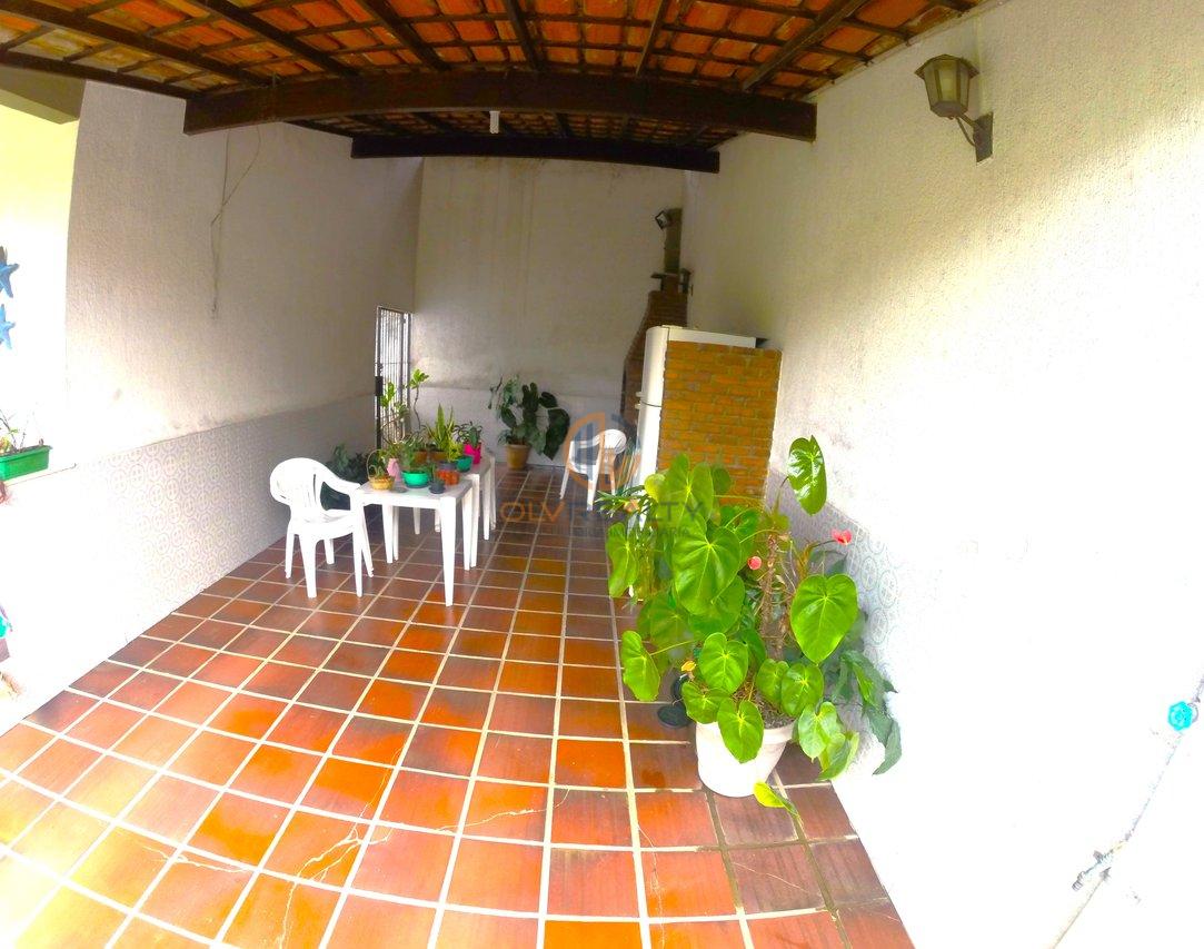 Linda Casa de esquina com 3Q, suíte, piscina no Engenho do Mato | Niterói/RJ Rua dos Jequitibas  Niterói - 