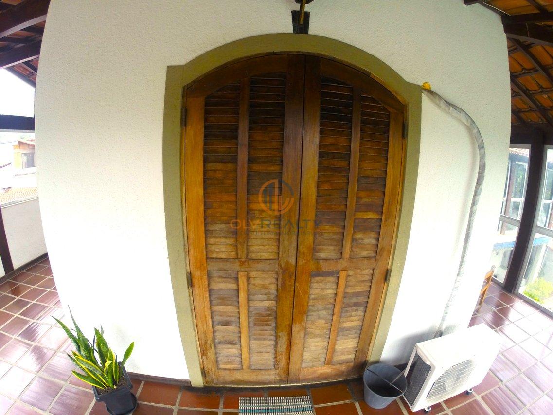 Linda Casa de esquina com 3Q, suíte, piscina no Engenho do Mato | Niterói/RJ Rua dos Jequitibas  Niterói - 