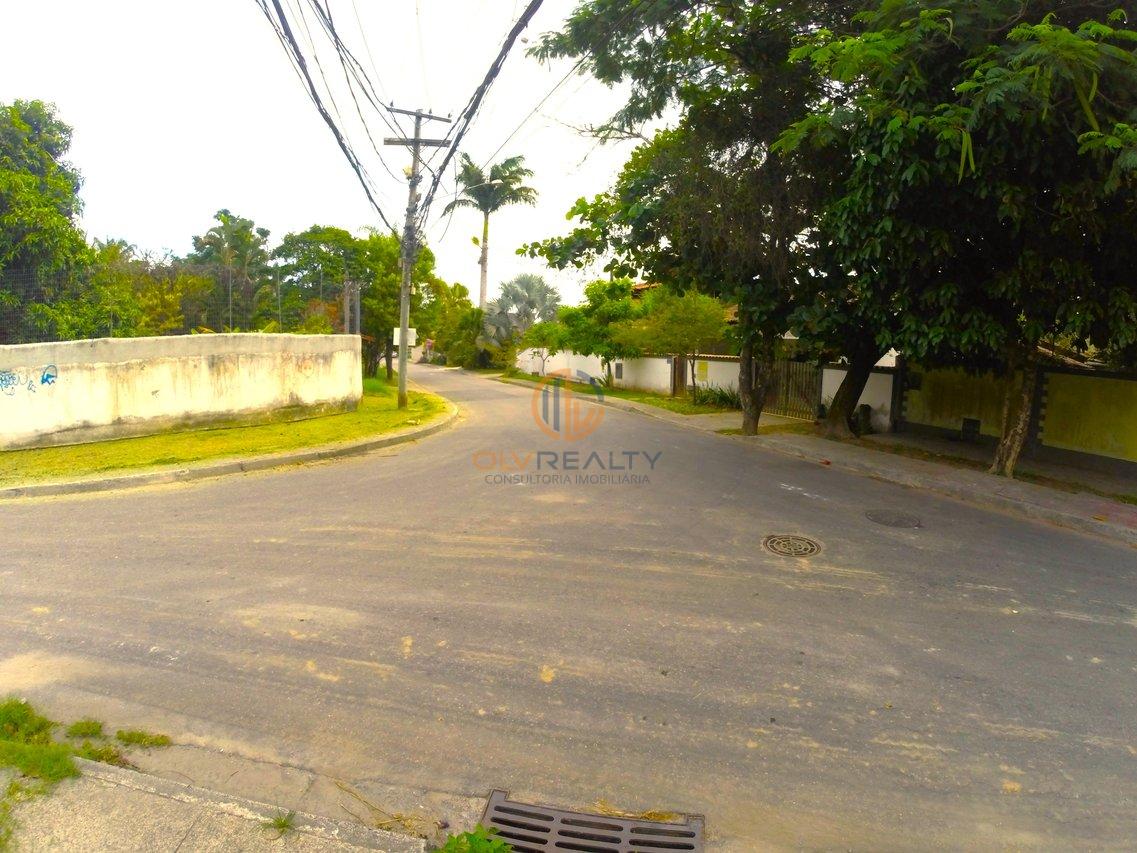 Linda Casa de esquina com 3Q, suíte, piscina no Engenho do Mato | Niterói/RJ Rua dos Jequitibas  Niterói - 