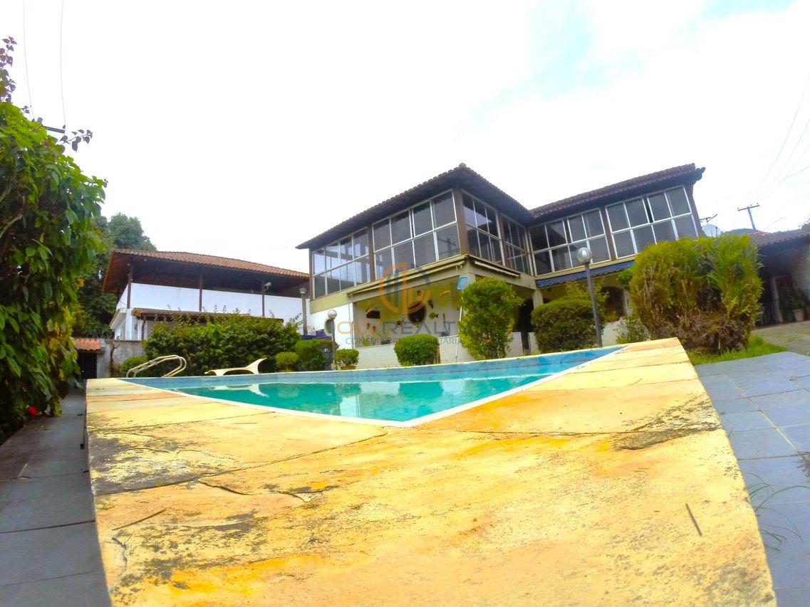 Linda Casa de esquina com 3Q, suíte, piscina no Engenho do Mato | Niterói/RJ Rua dos Jequitibas  Niterói - 
