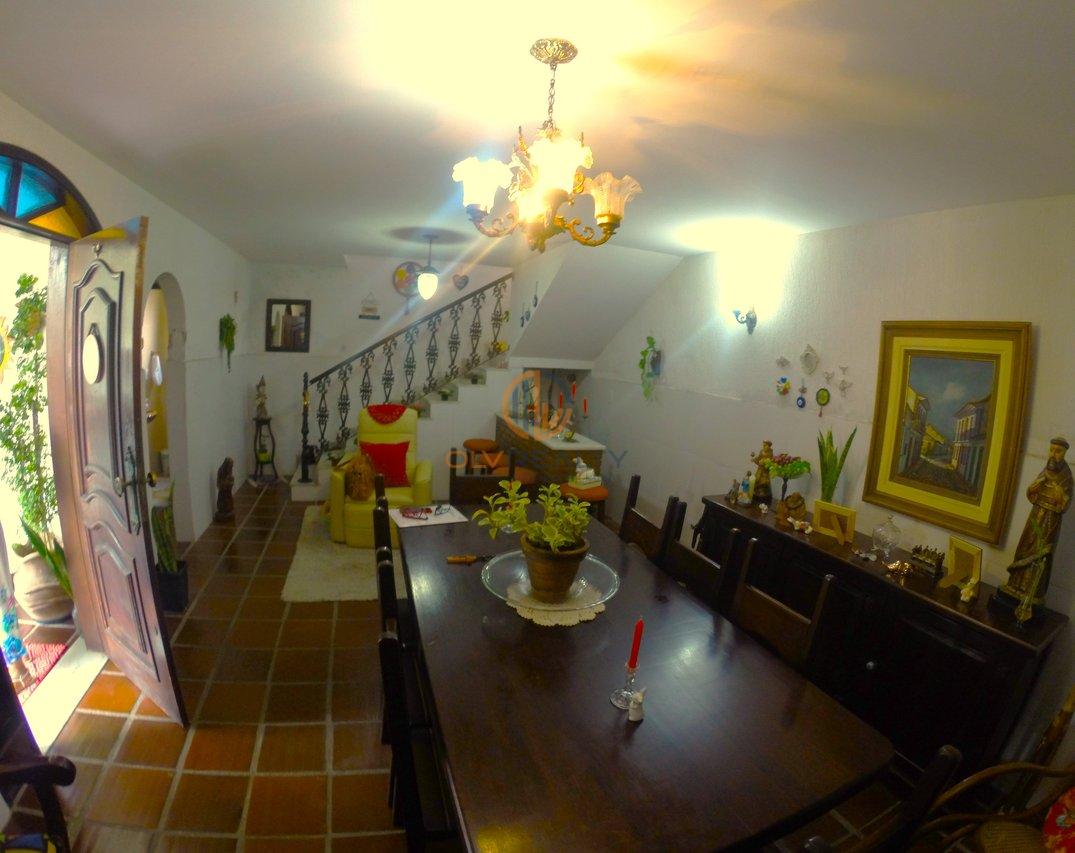 Linda Casa de esquina com 3Q, suíte, piscina no Engenho do Mato | Niterói/RJ Rua dos Jequitibas  Niterói - 