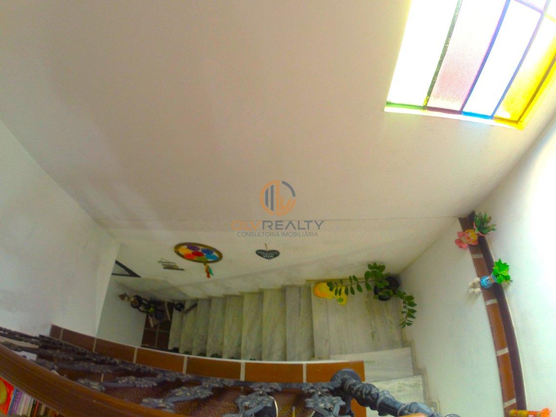 Linda Casa de esquina com 3Q, suíte, piscina no Engenho do Mato | Niterói/RJ Rua dos Jequitibas  Niterói - 