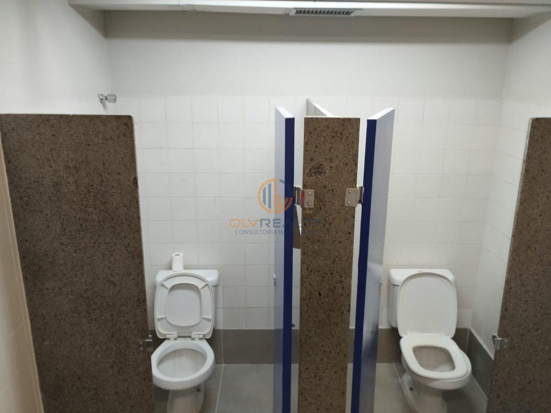 Loja para Locação em São Gonçalo/RJ - Salão térreo com 200m²  São Gonçalo - 