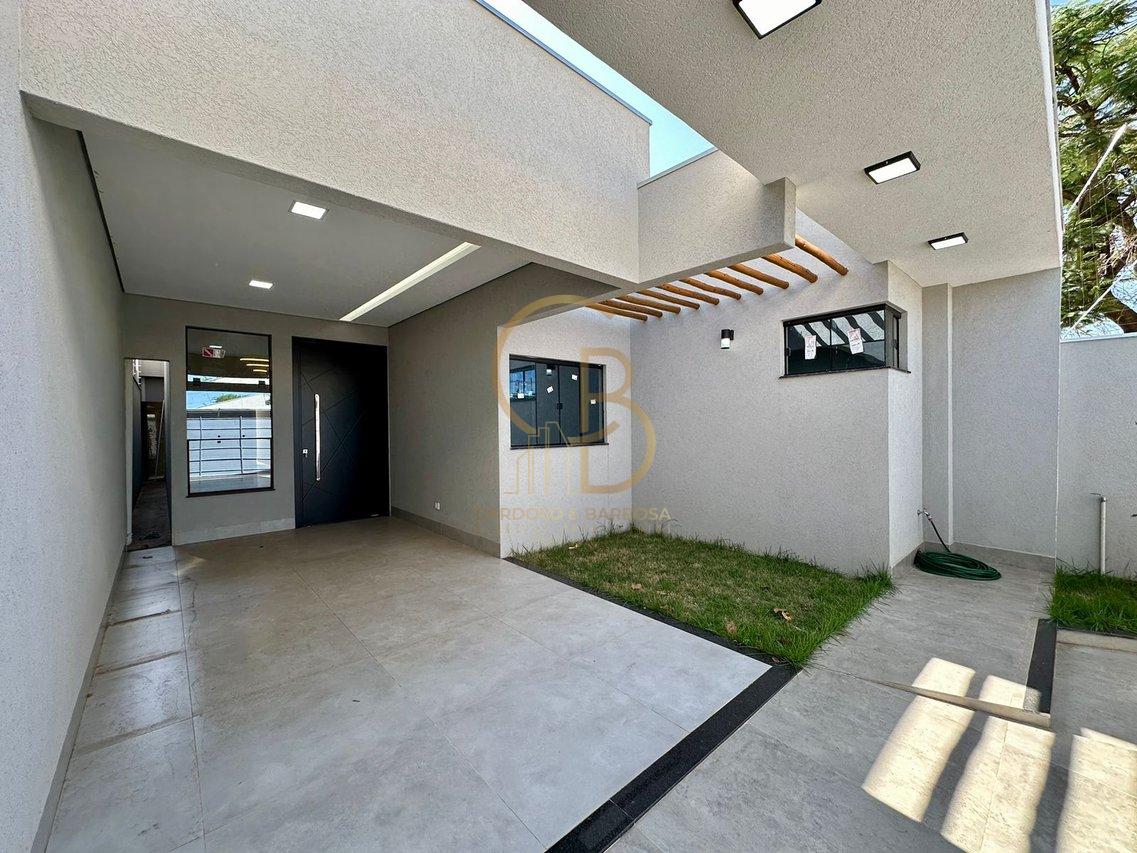 CASA TERRÉA NO JARDIM ITATIAIA, PRÓXIMO À LAGOA - Campo Grande - 