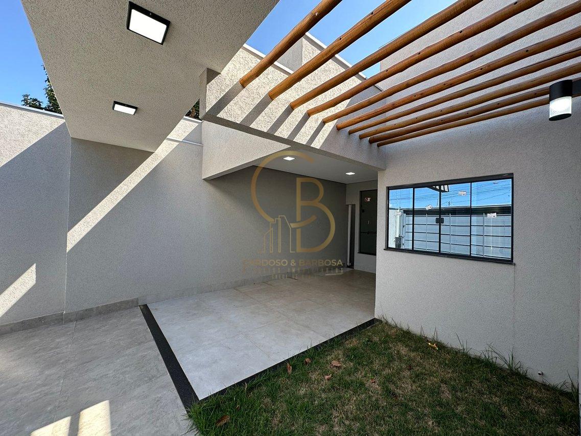 CASA TERRÉA NO JARDIM ITATIAIA, PRÓXIMO À LAGOA - Campo Grande - 