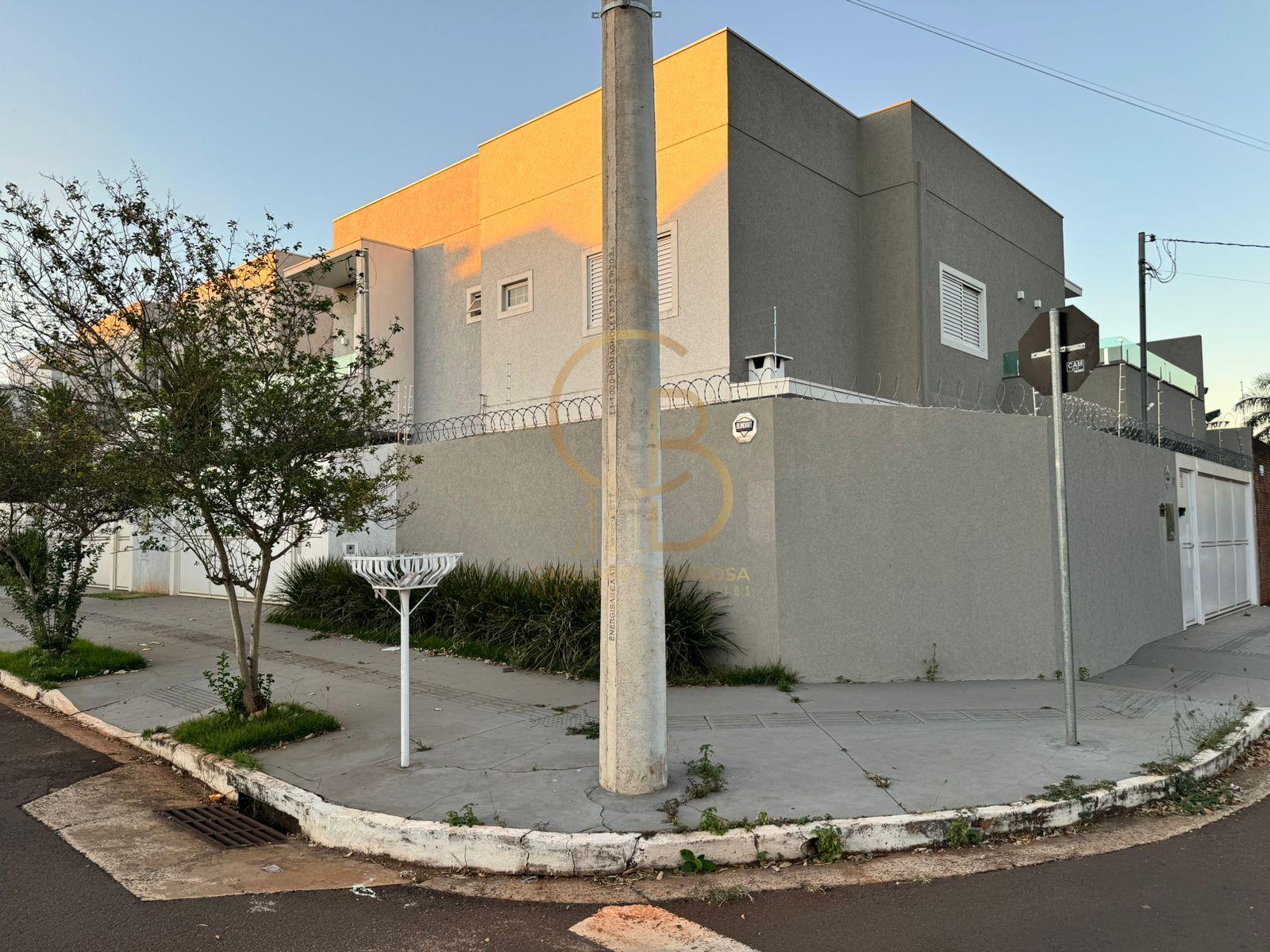 EXCELENTE SOBRADO TV MORENA  Campo Grande - 