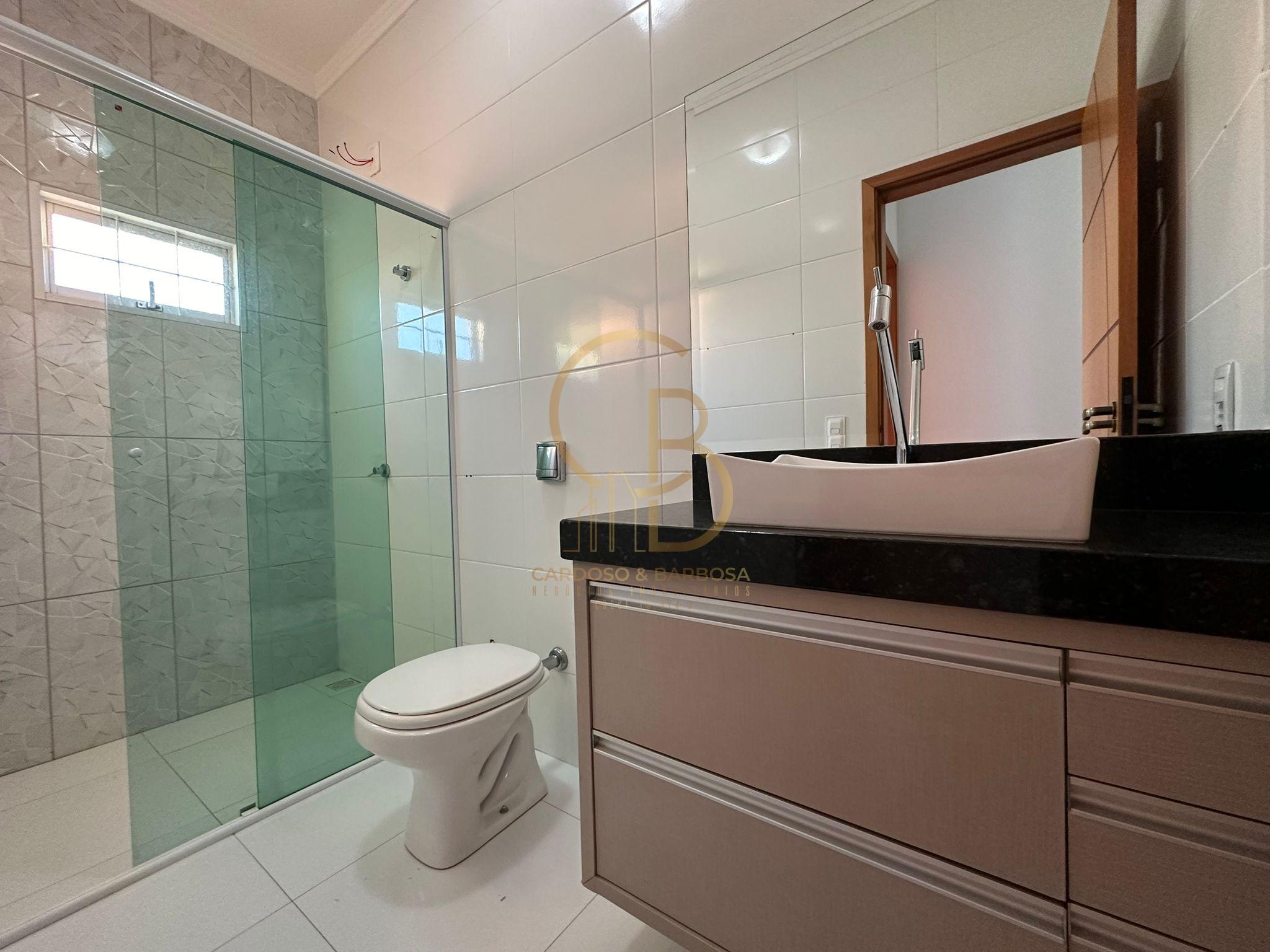 EXCELENTE SOBRADO TV MORENA  Campo Grande - 