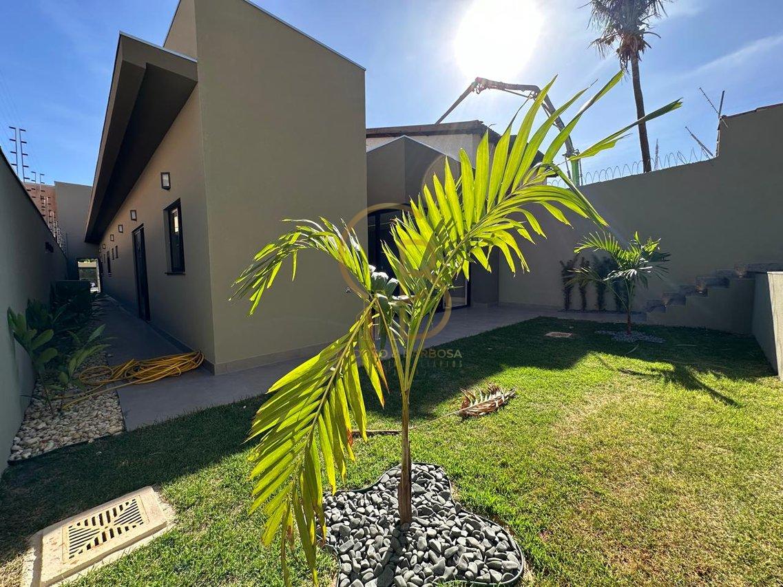 MARAVILHOSO IMÓVEL COM FACHADA MODERNA EM BRISE DE ALUMÍNIO - Campo Grande - 