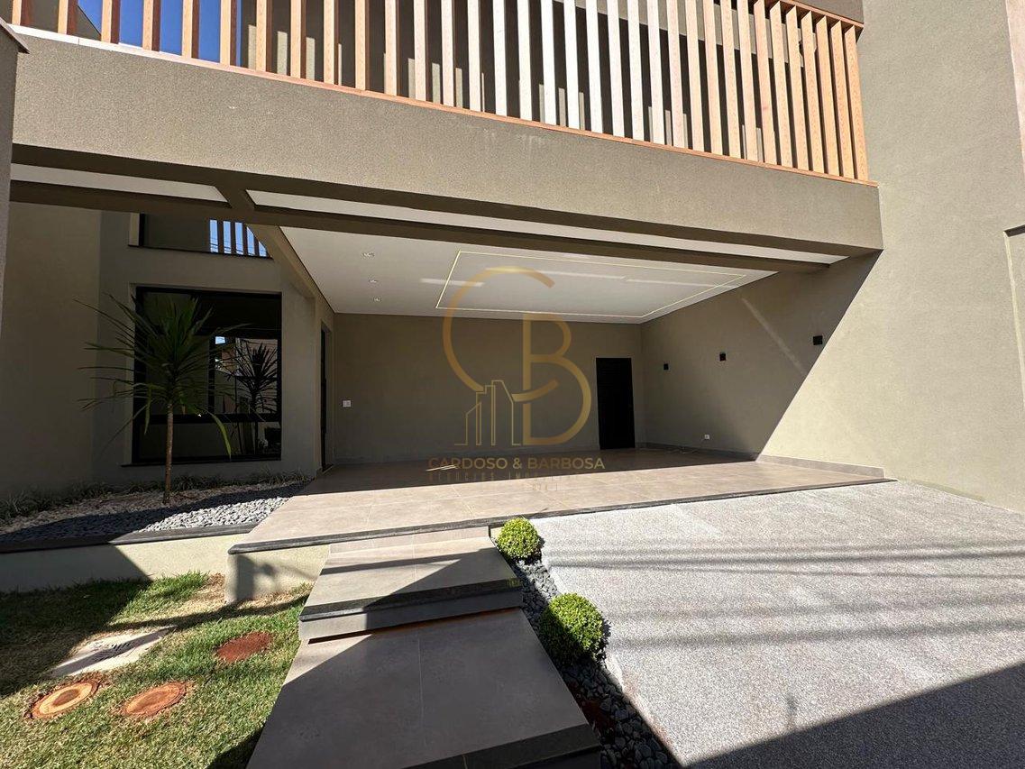 MARAVILHOSO IMÓVEL COM FACHADA MODERNA EM BRISE DE ALUMÍNIO - Campo Grande - 