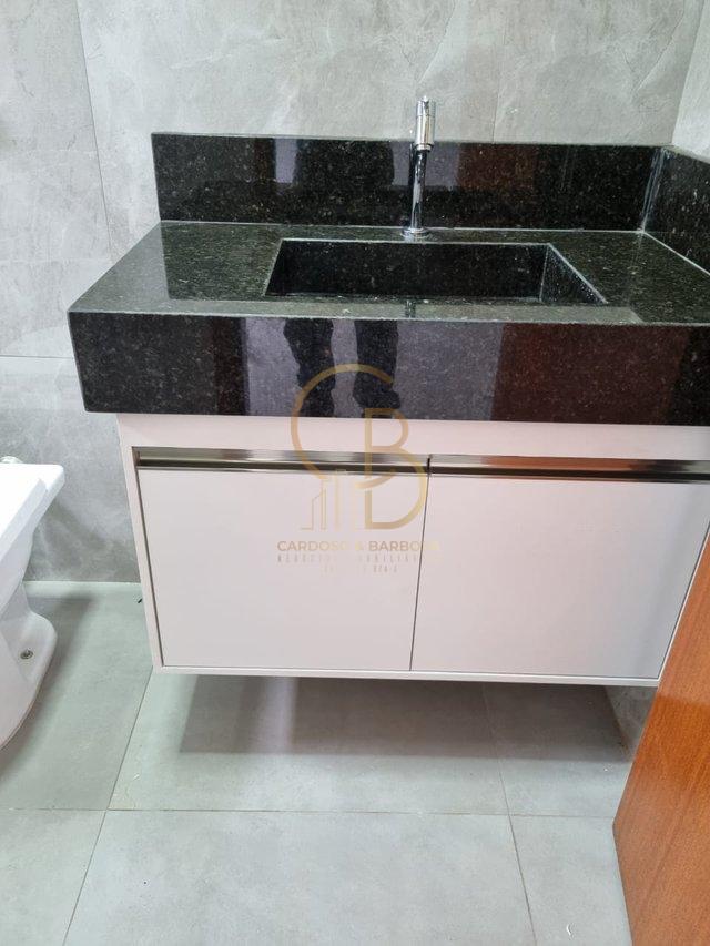 LINDA CASA T&Eacute;RREA COM PLANEJADOS - JARDIM LEBLON  Campo Grande - 