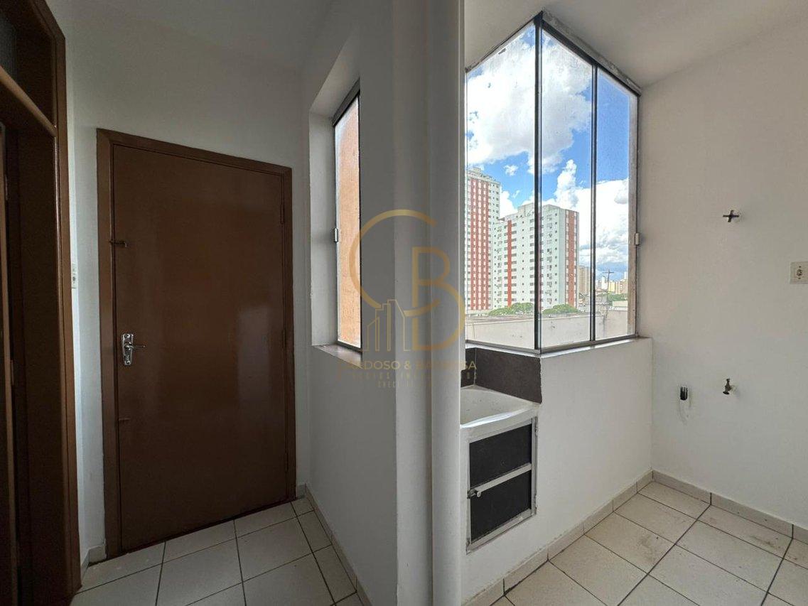 EDIF&Iacute;CIO ELISB&Eacute;RIO BARBOSA, APARTAMENTO LOCALIZADO NO CORA&Ccedil;&Atilde;O DE CAMPO GRANDE Av. Afonso Pena Campo Grande - 