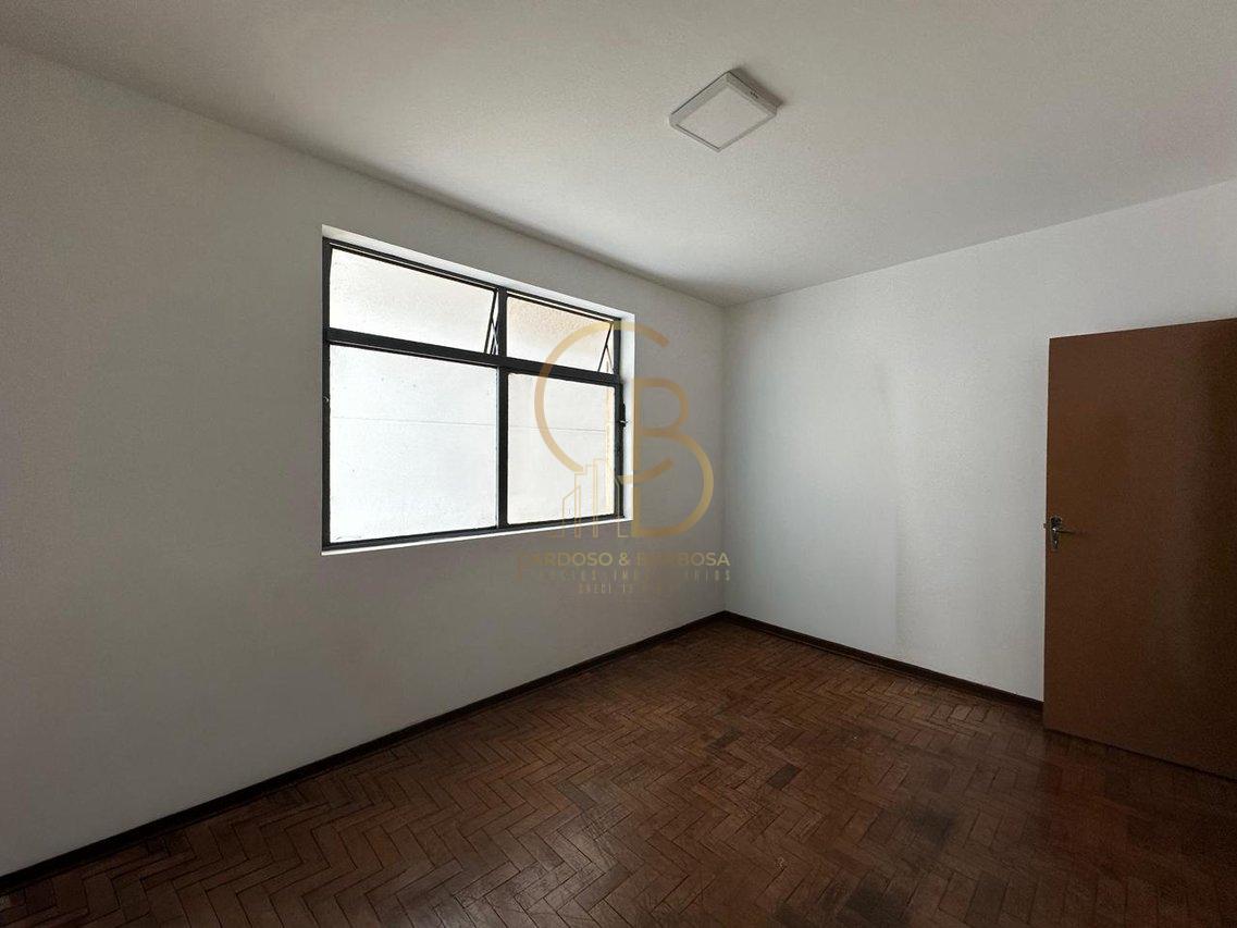 EDIF&Iacute;CIO ELISB&Eacute;RIO BARBOSA, APARTAMENTO LOCALIZADO NO CORA&Ccedil;&Atilde;O DE CAMPO GRANDE Av. Afonso Pena Campo Grande - 