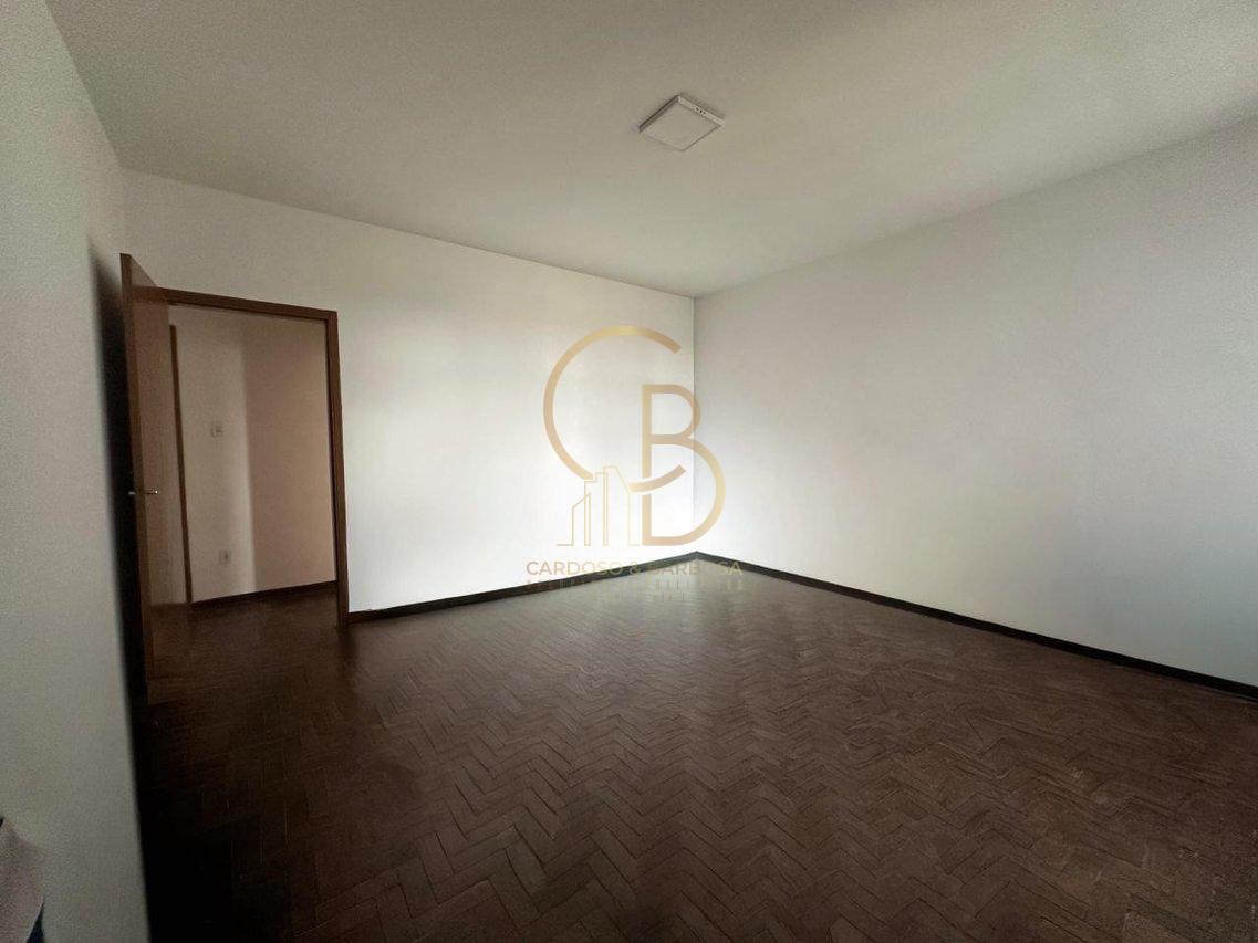 EDIF&Iacute;CIO ELISB&Eacute;RIO BARBOSA, APARTAMENTO LOCALIZADO NO CORA&Ccedil;&Atilde;O DE CAMPO GRANDE Av. Afonso Pena Campo Grande - 