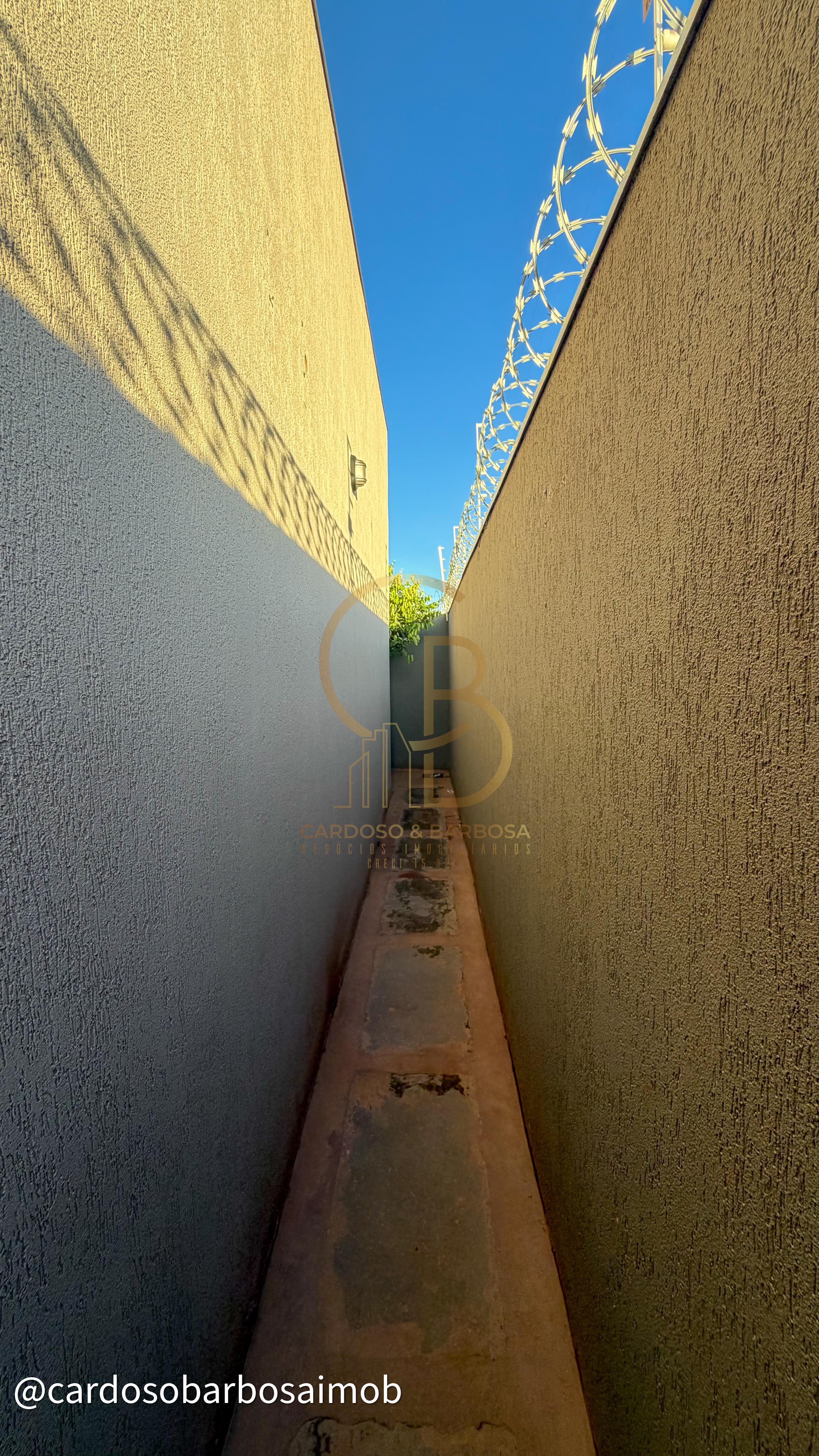 Casa &agrave; venda/Aluguel no Figueiras do Parque &ndash; Campo Grande/MS Rua dos Babosas Campo Grande - 