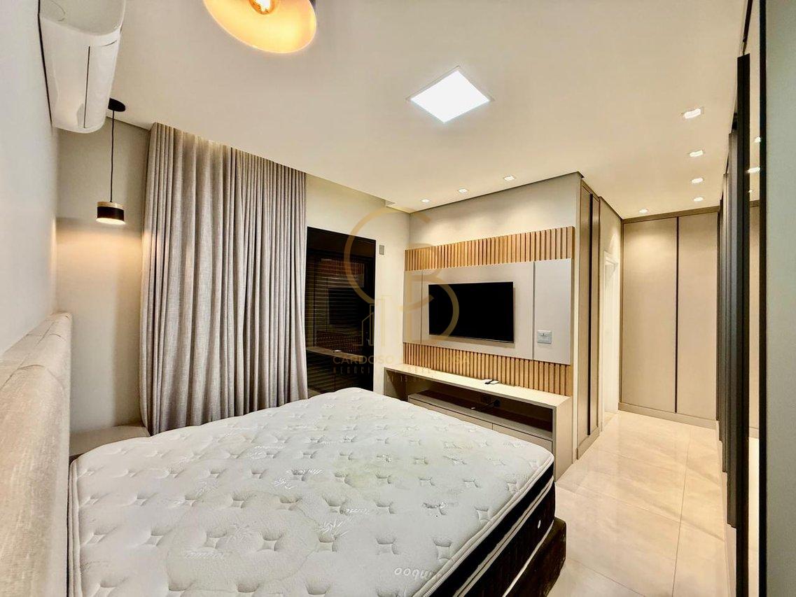 ALPHAVILLE II: CASA CLEAN, SOFISTICADA E PRONTA PARA MORAR – PORTEIRA FECHADA - Campo Grande - 