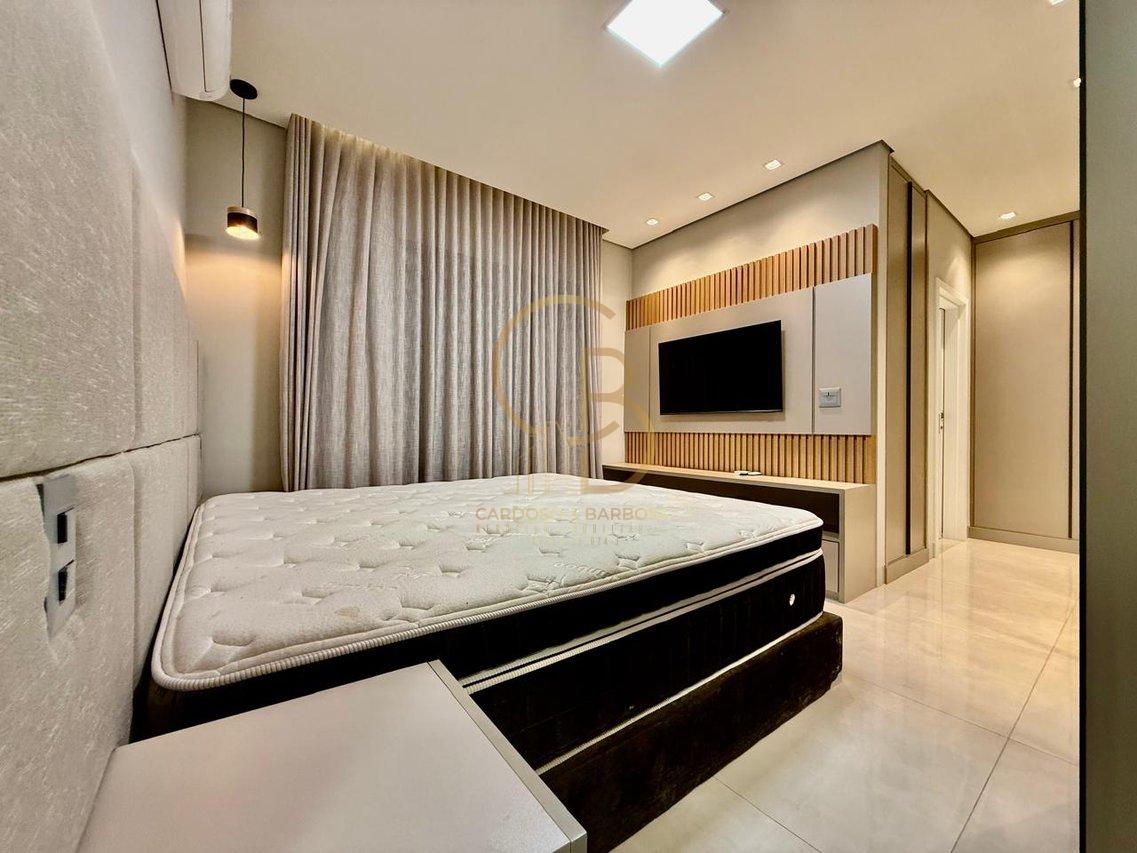 ALPHAVILLE II: CASA CLEAN, SOFISTICADA E PRONTA PARA MORAR – PORTEIRA FECHADA - Campo Grande - 