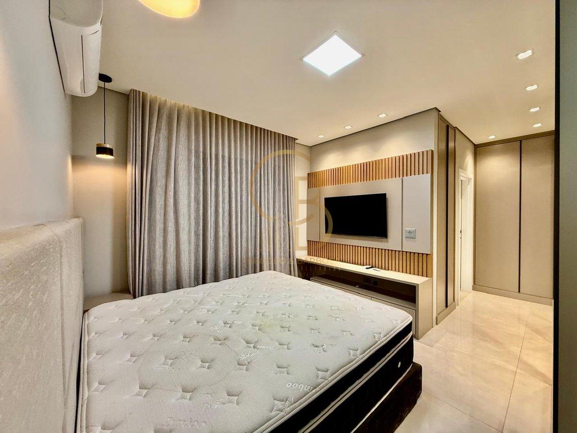 ALPHAVILLE II: CASA CLEAN, SOFISTICADA E PRONTA PARA MORAR – PORTEIRA FECHADA - Campo Grande - 