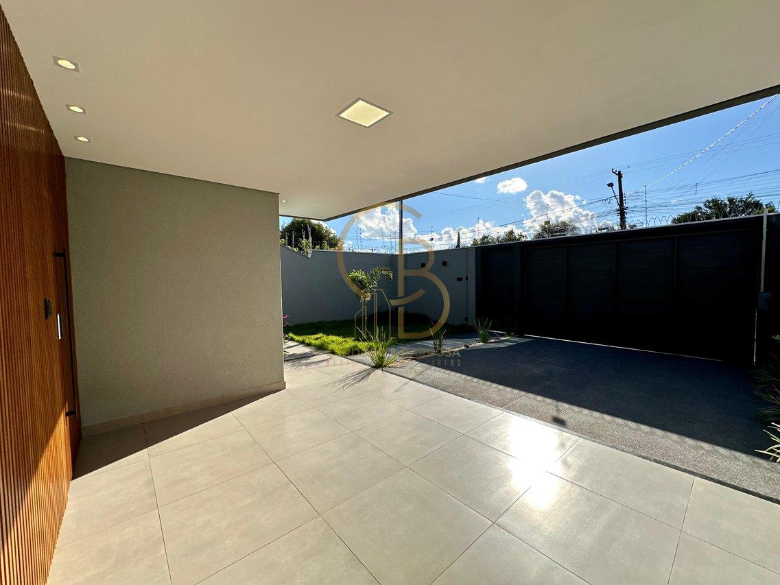 ESTILO E CONFORTO: CASA MODERNA COM PISCINA E SUÍTE - Campo Grande - 
