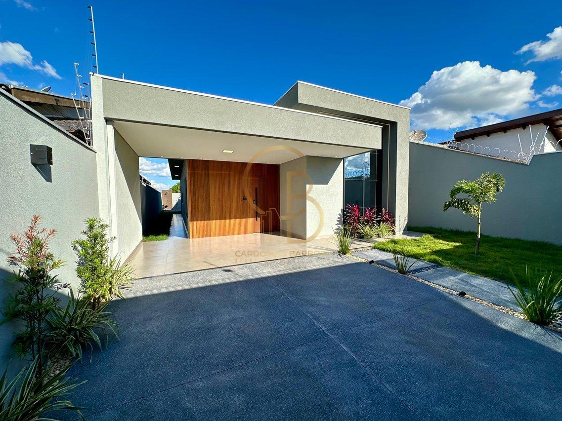 ESTILO E CONFORTO: CASA MODERNA COM PISCINA E SUÍTE - Campo Grande - 