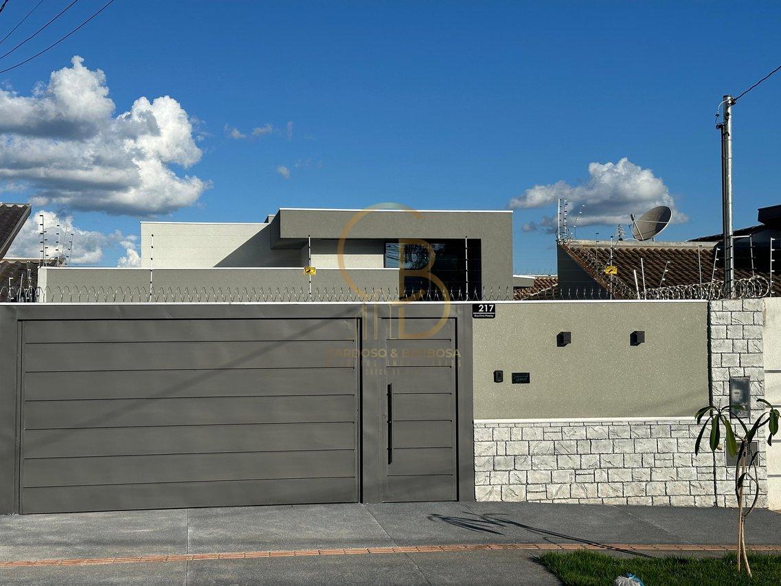 ESTILO E CONFORTO: CASA MODERNA COM PISCINA E SUÍTE - Campo Grande - 