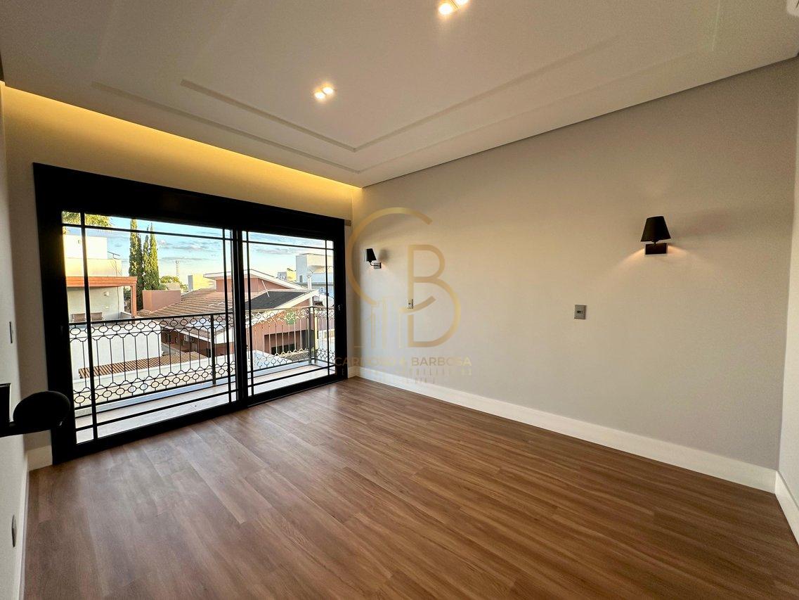 SOBRADO LUXUOSO E INTELIGENTE NO EXCLUSIVO RESIDENCIAL AMANTINI - Campo Grande - 