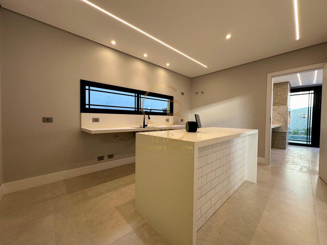 SOBRADO LUXUOSO E INTELIGENTE NO EXCLUSIVO RESIDENCIAL AMANTINI - Campo Grande - 