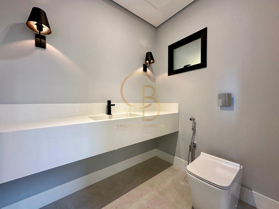 SOBRADO LUXUOSO E INTELIGENTE NO EXCLUSIVO RESIDENCIAL AMANTINI - Campo Grande - 