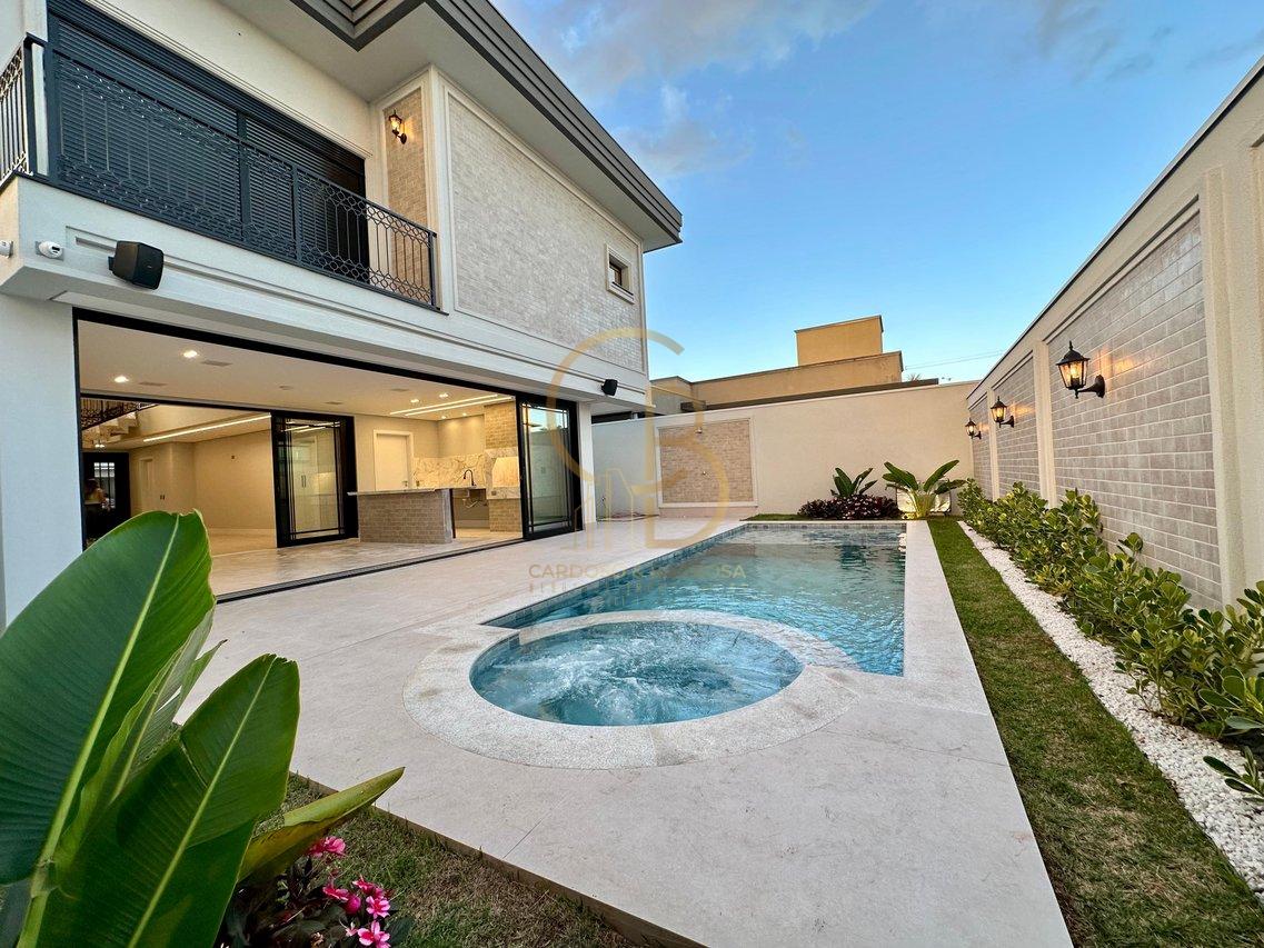 SOBRADO LUXUOSO E INTELIGENTE NO EXCLUSIVO RESIDENCIAL AMANTINI - Campo Grande - 