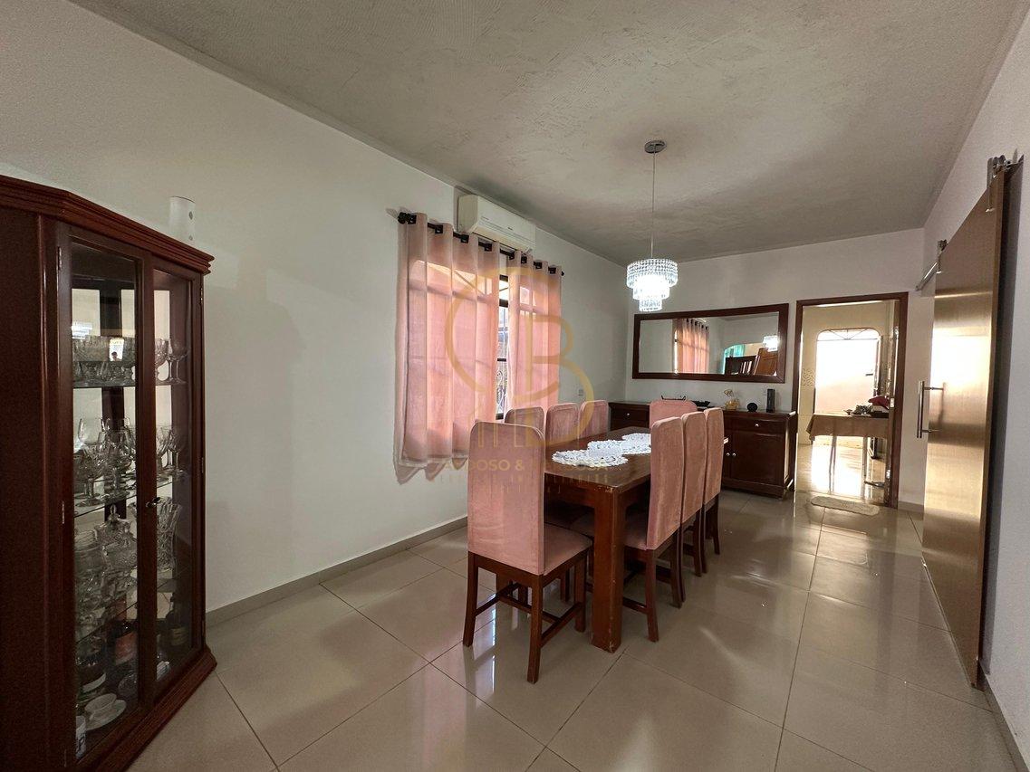 CASA COM PISCINA NA VILA JUSSARA– CONFORTO, SEGURANÇA E PRATICIDADE EM UM SÓ LUGAR!  Campo Grande - 