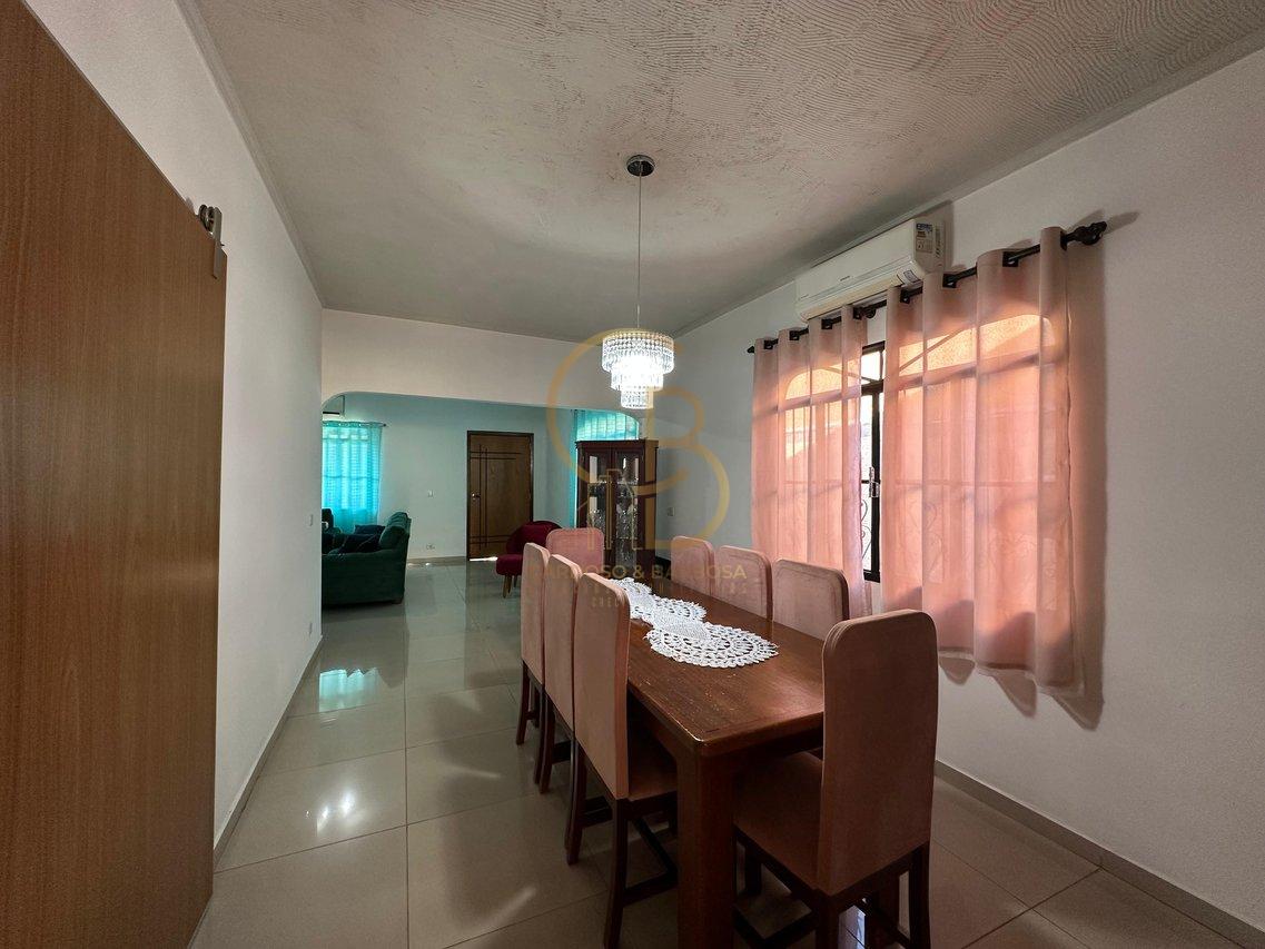 CASA COM PISCINA NA VILA JUSSARA– CONFORTO, SEGURANÇA E PRATICIDADE EM UM SÓ LUGAR!  Campo Grande - 