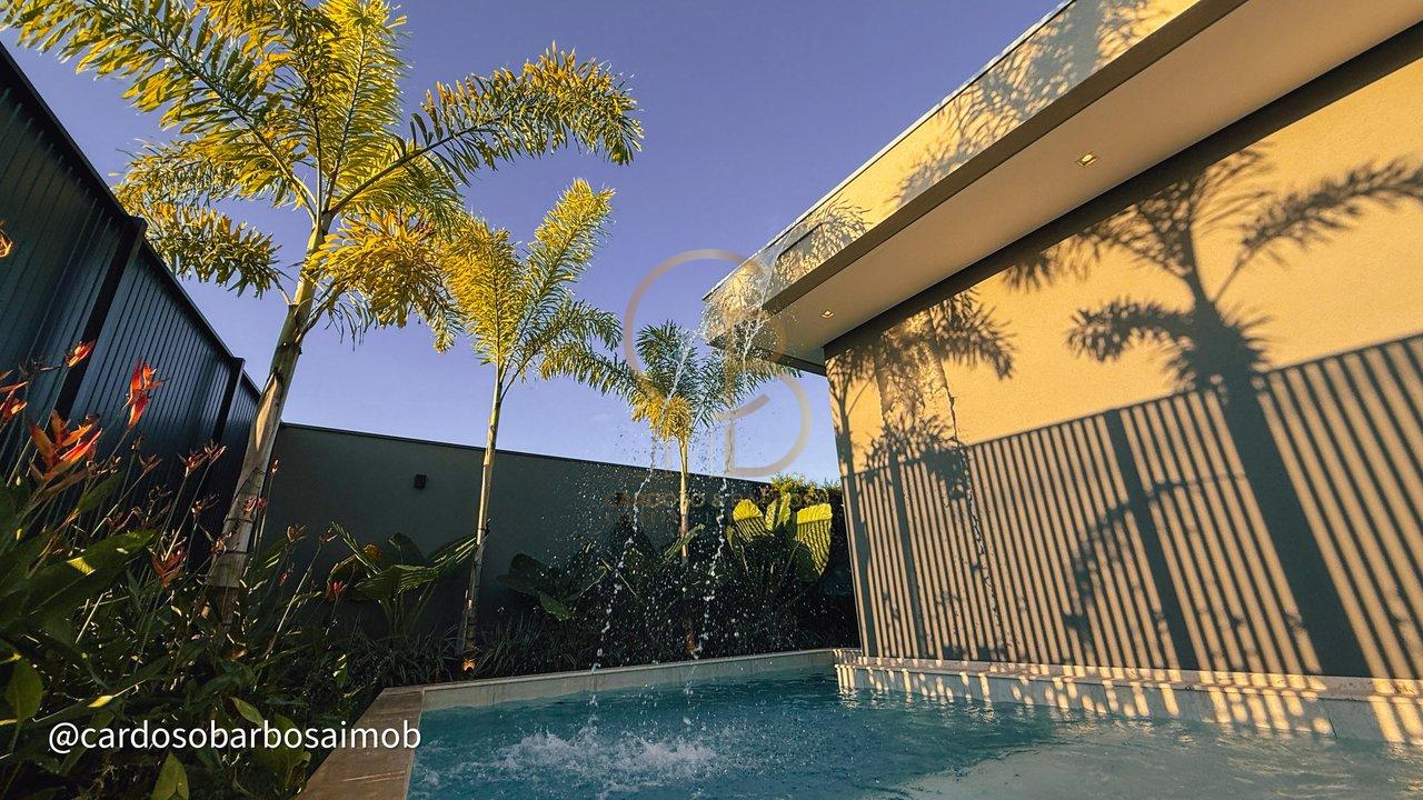 Residência Única no Alphaville II – Esquina Privativa Frente à Natureza Rua Guaraiuva Campo Grande - 