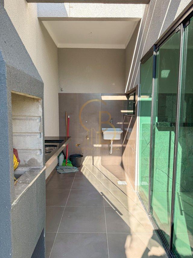 Conforto e estilo em cada detalhe – Casa com suíte e churrasqueira gourmet! Rua Fuad Geleláite Campo Grande - 