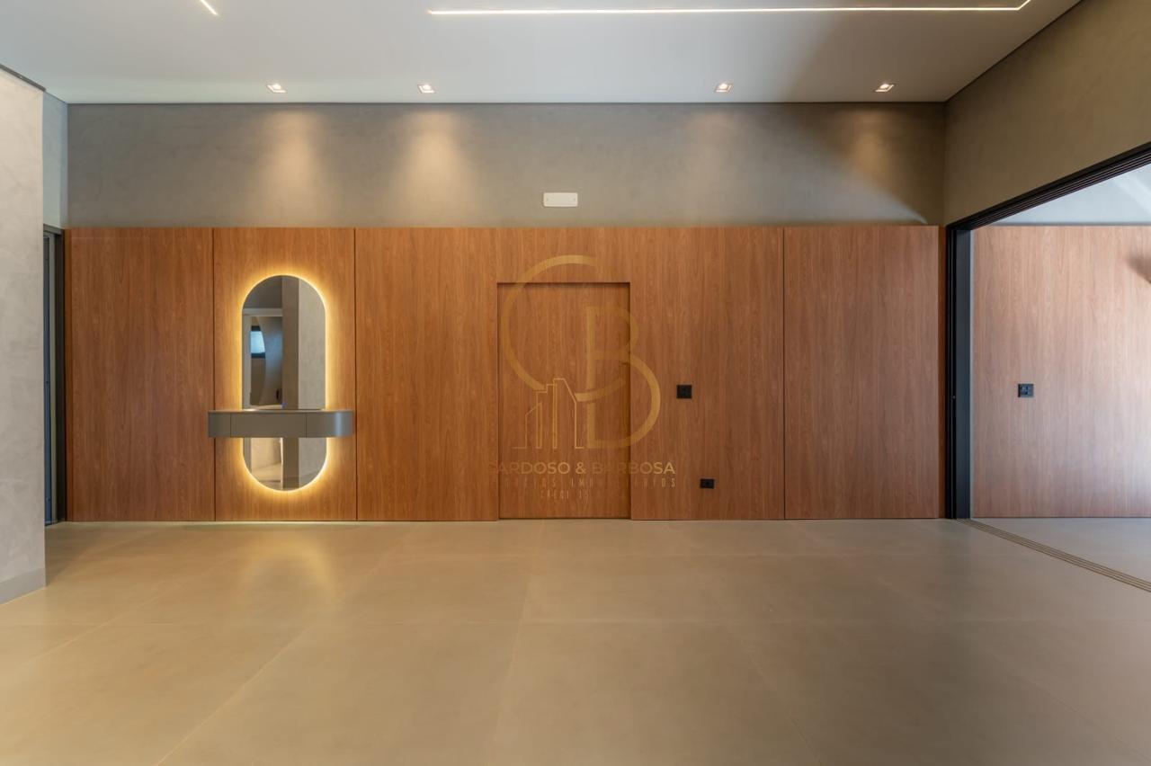 UMA CASA TÉRREA INCRÍVEL COM 4 SUÍTES!  Campo Grande - 