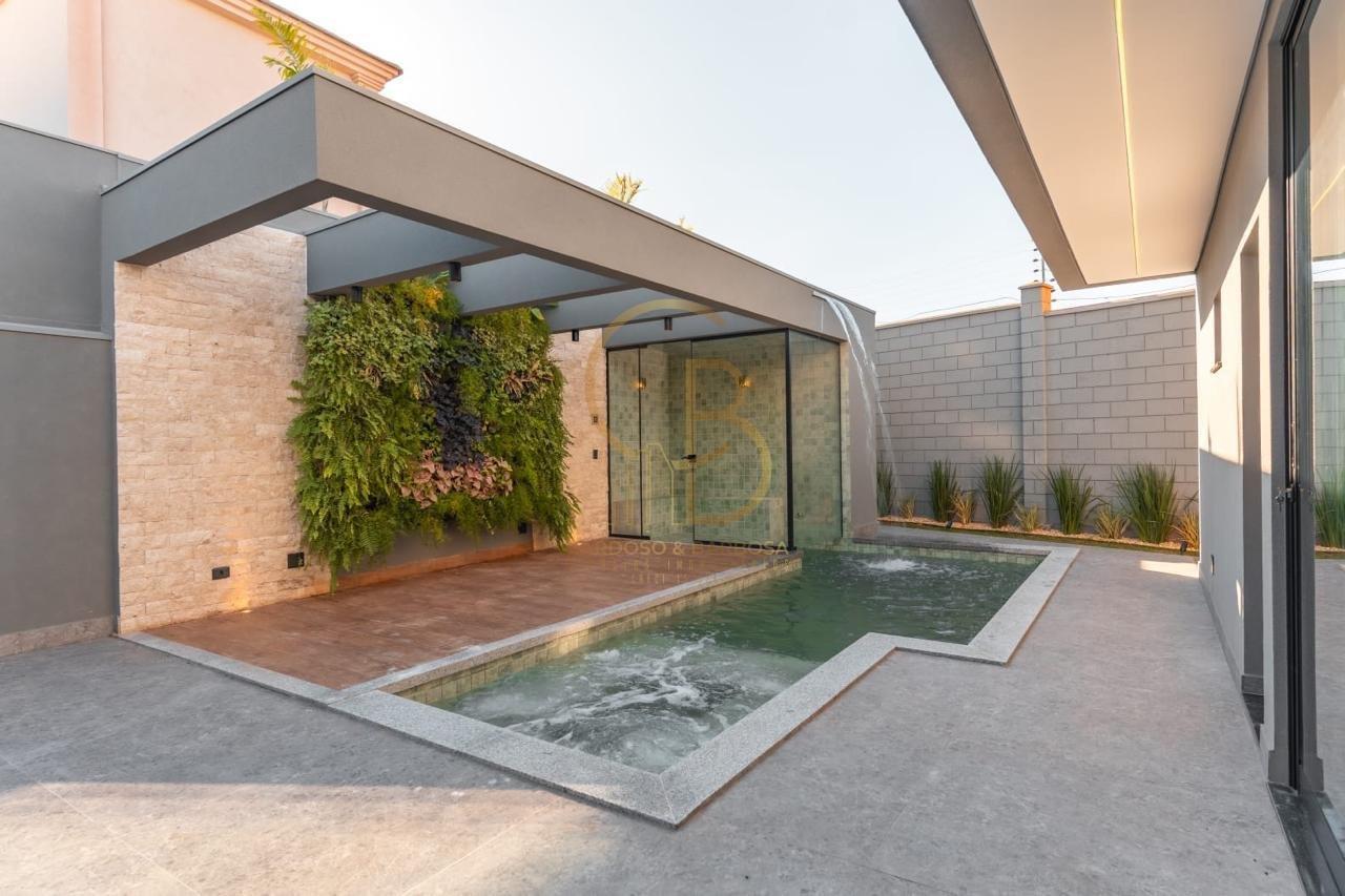 UMA CASA TÉRREA INCRÍVEL COM 4 SUÍTES!  Campo Grande - 