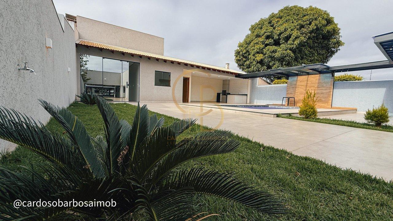 ESPAÇO, ESTILO E LAZER: CASA TÉRREA COM GOURMET E CASCATA - Campo Grande - 