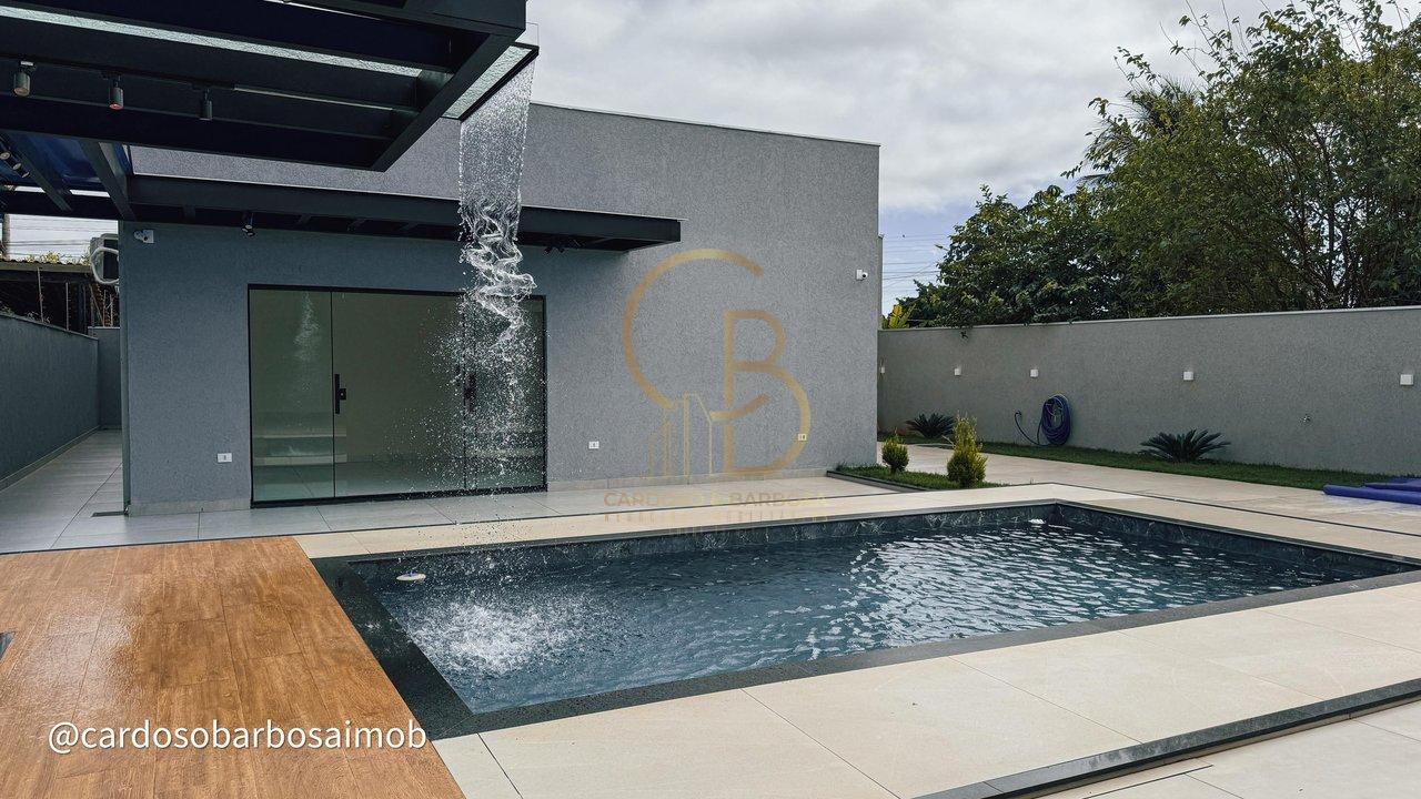 ESPAÇO, ESTILO E LAZER: CASA TÉRREA COM GOURMET E CASCATA - Campo Grande - 