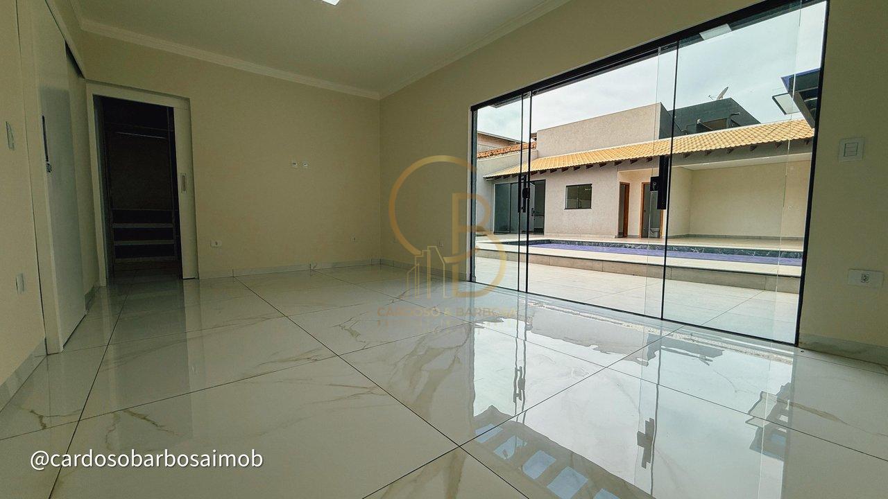 ESPAÇO, ESTILO E LAZER: CASA TÉRREA COM GOURMET E CASCATA - Campo Grande - 