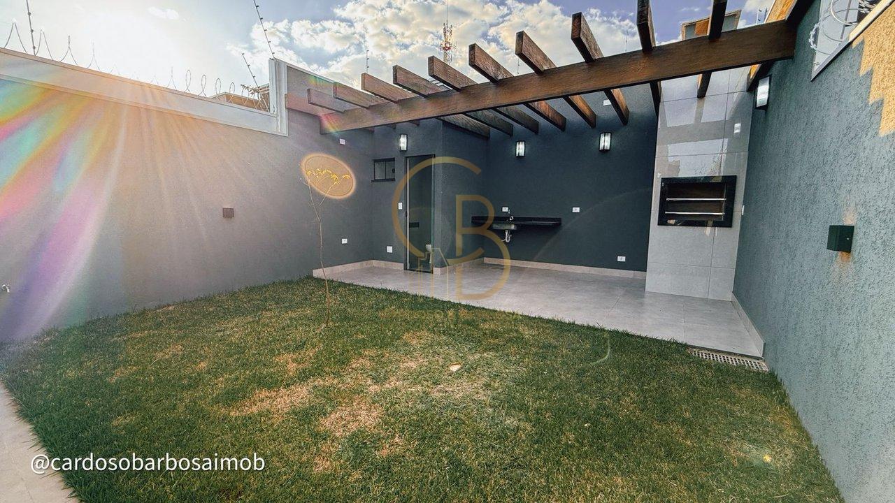 CASA TÉRREA À VENDA NO JARDIM TIJUCA - Campo Grande - 