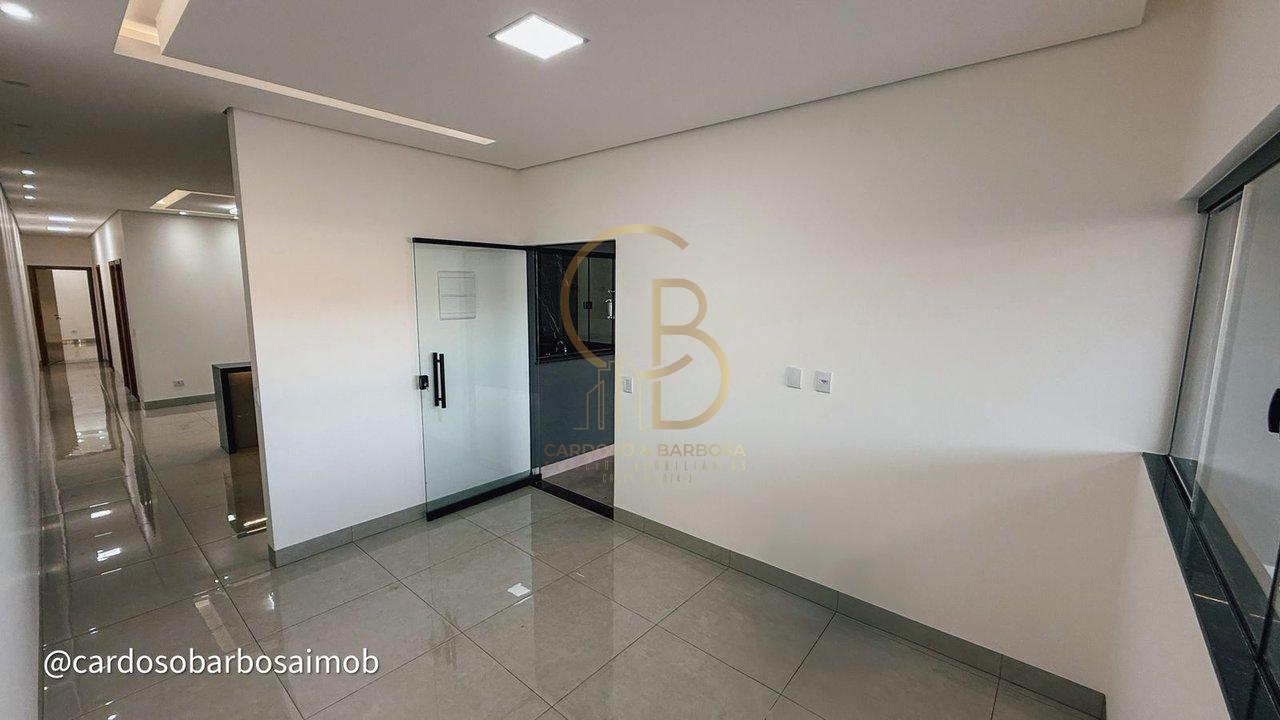 CASA TÉRREA À VENDA NO JARDIM TIJUCA - Campo Grande - 