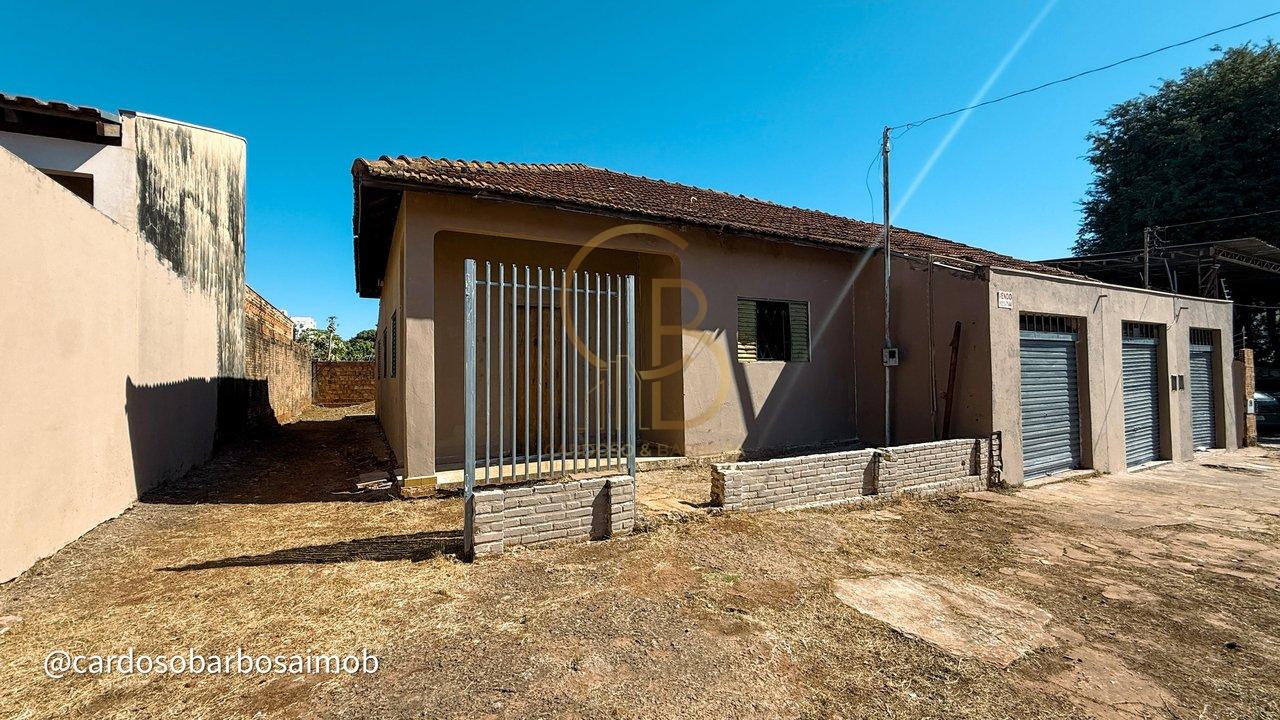 OPORTUNIDADE NO CENTRO - TERRENO À VENDA - Campo Grande - 