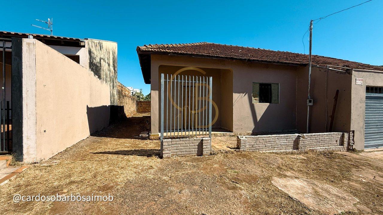 OPORTUNIDADE NO CENTRO - TERRENO À VENDA - Campo Grande - 