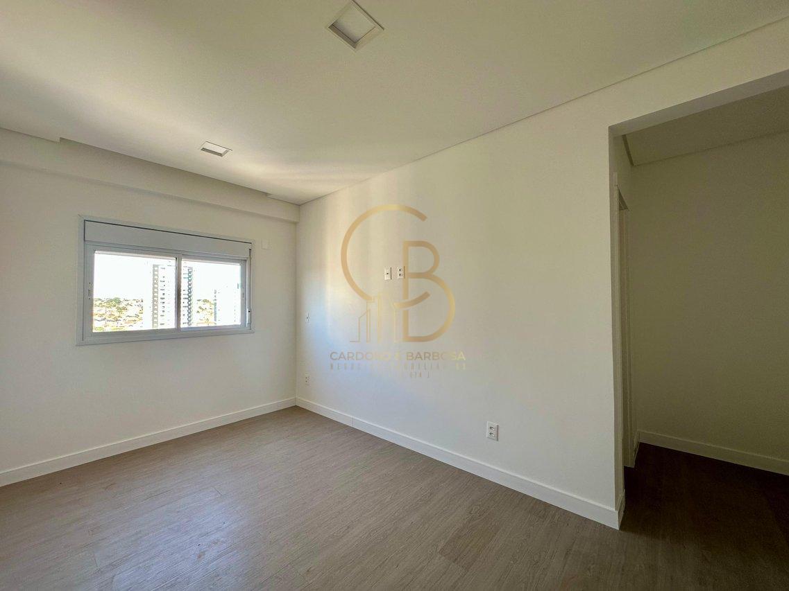 RESIDENCIAL DAVOS COM 3 SUÍTES E ANDAR ALTO - Campo Grande - 