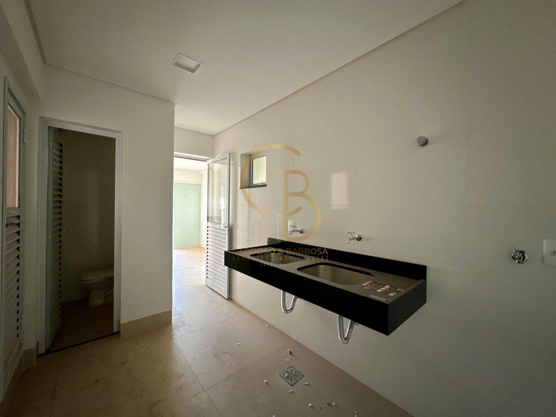 RESIDENCIAL DAVOS COM 3 SUÍTES E ANDAR ALTO - Campo Grande - 