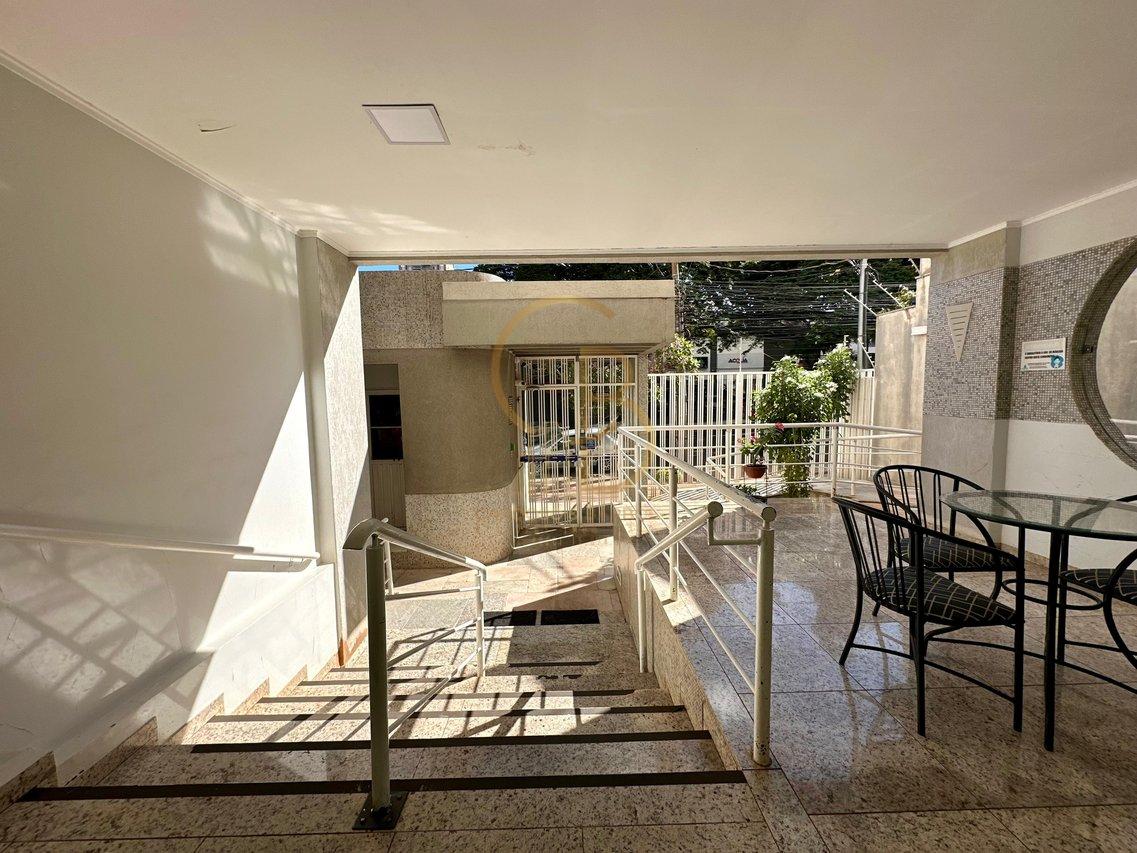 APARTAMENTO À VENDA NO CENTRO DE CAMPO GRANDE Rua Dom Aquino Campo Grande - 