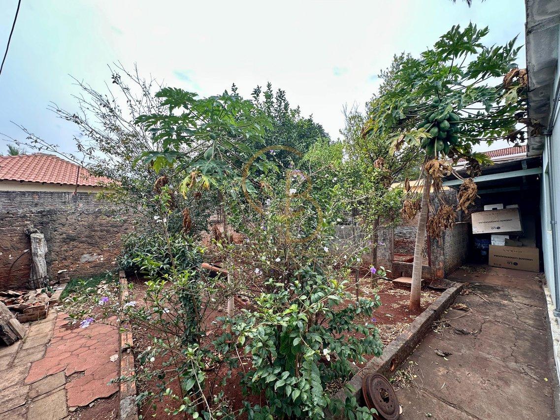 OPORTUNIDADE! TERRENO COM BENFEITORIAS EM LOCALIZAÇÃO ESTRATÉGICA!  Campo Grande - 