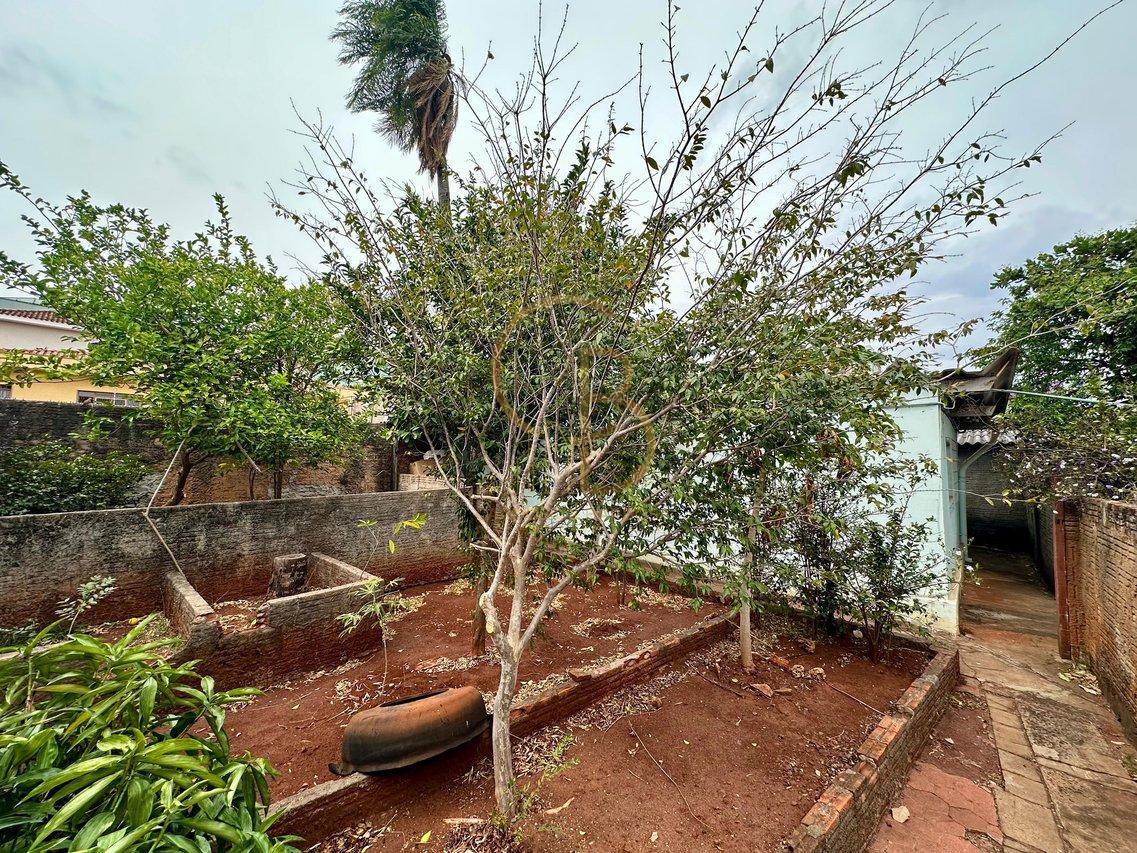 OPORTUNIDADE! TERRENO COM BENFEITORIAS EM LOCALIZAÇÃO ESTRATÉGICA!  Campo Grande - 