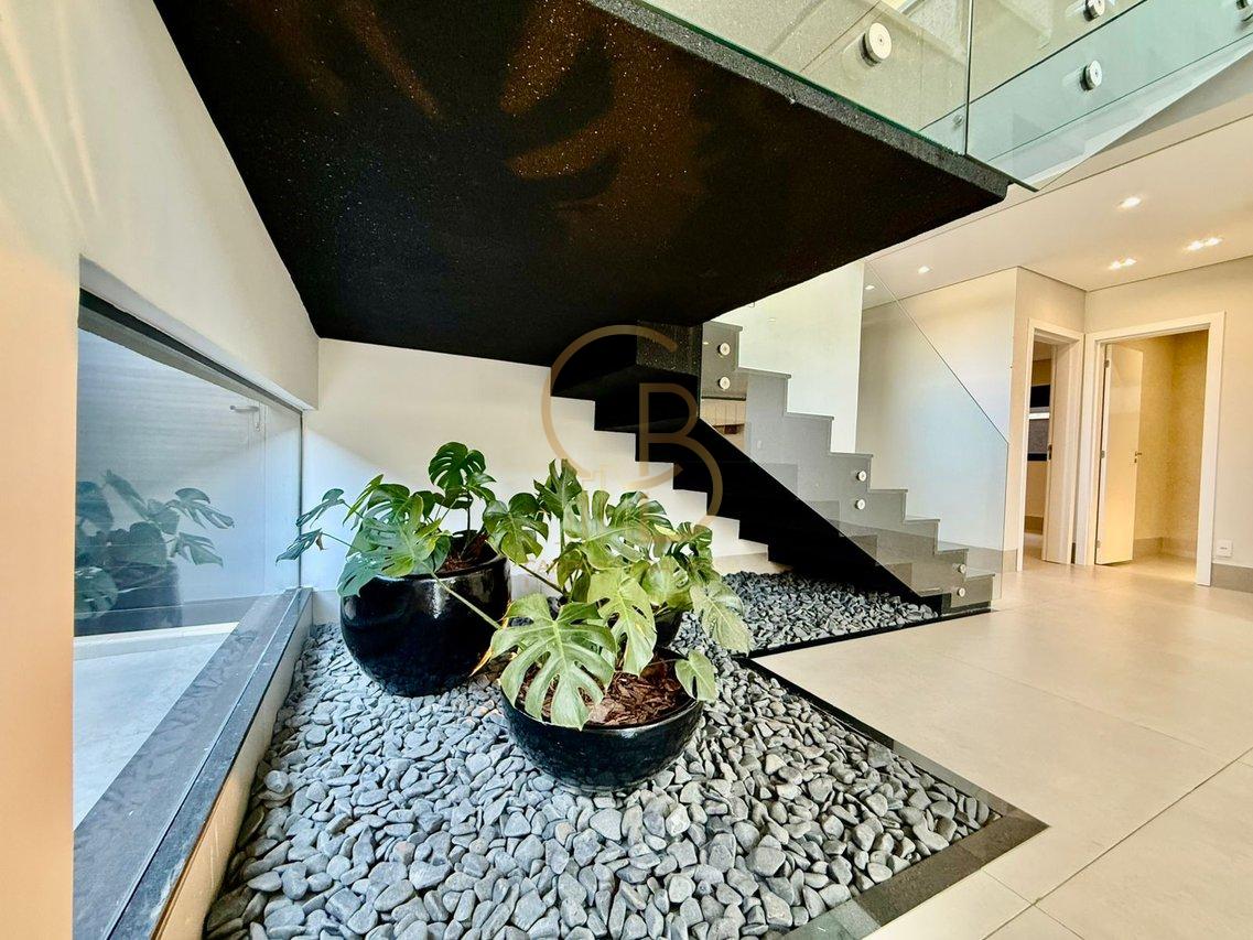 LINDO SOBRADO NO AlPHAVILLE 4 – 5 SUÍTES, PISCINA, ENERGIA SOLAR E PREPARO PARA ELEVADOR  Campo Grande - 